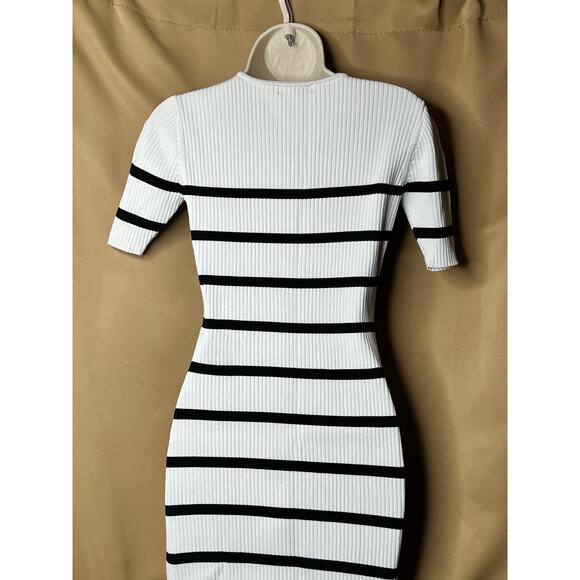 Slate & Willow Striped Henley Dress XS df1 - Picture 7 of 9